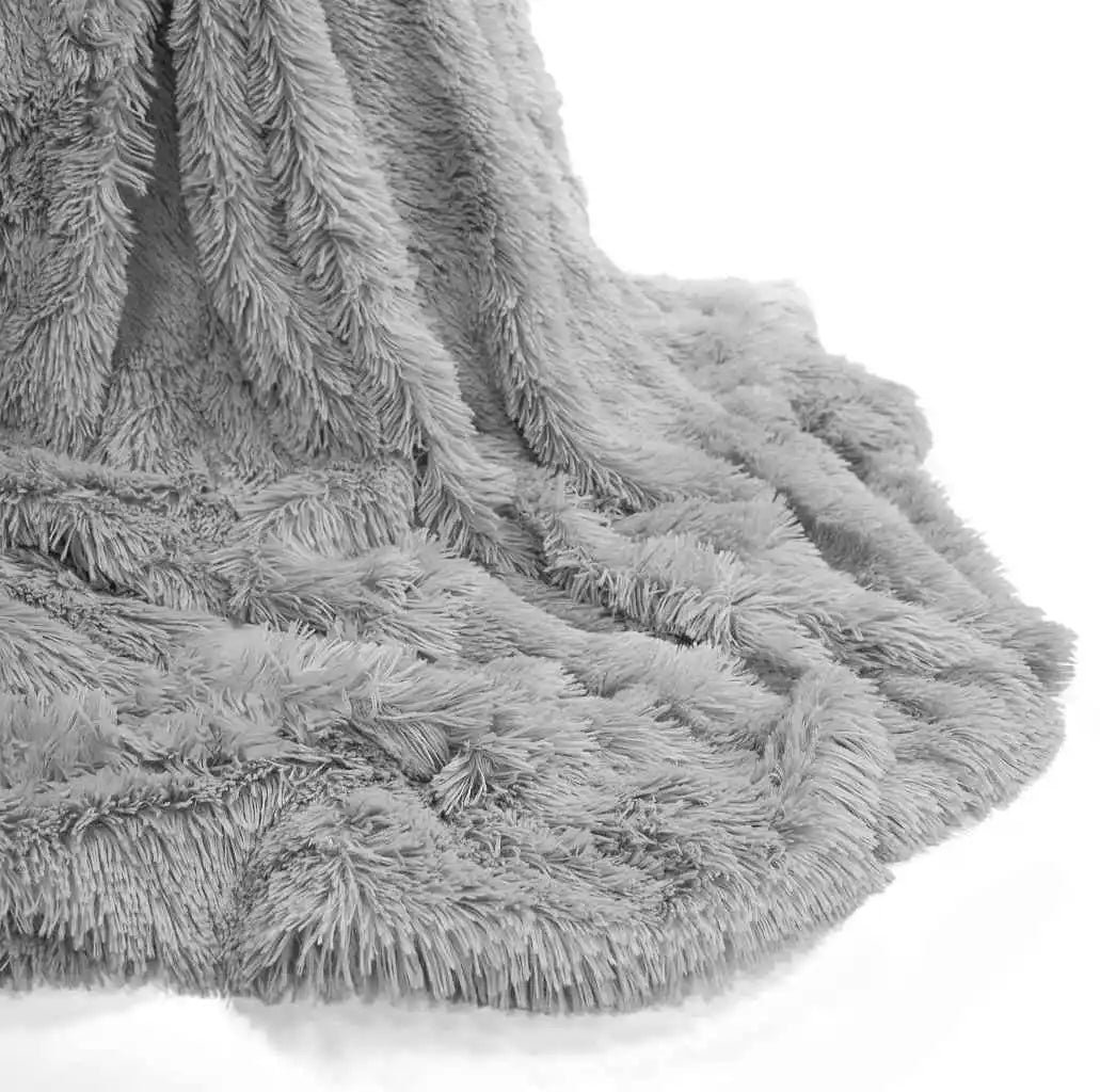 cuddles throw silver
