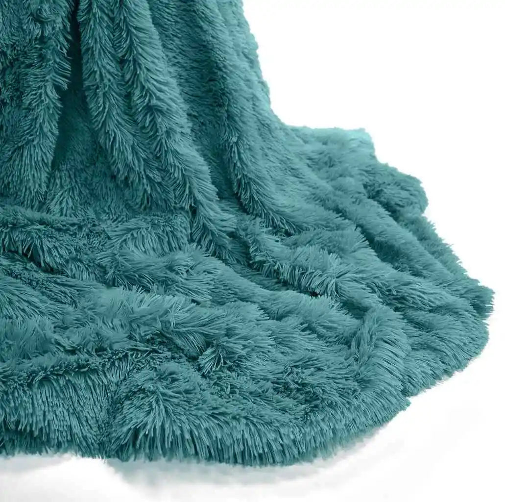 cuddles throw teal