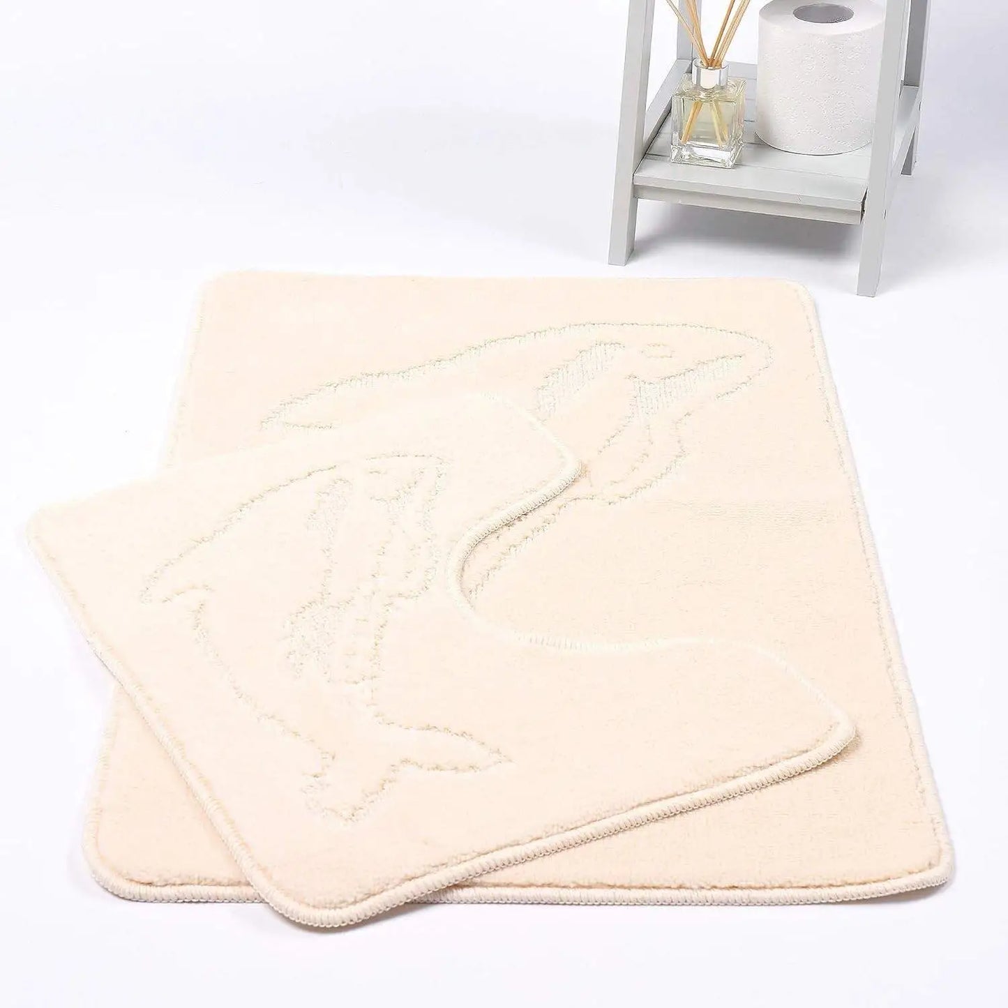 Dolphin bath mat cream